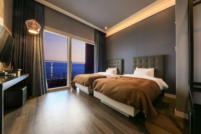 ホテル メリーマッド