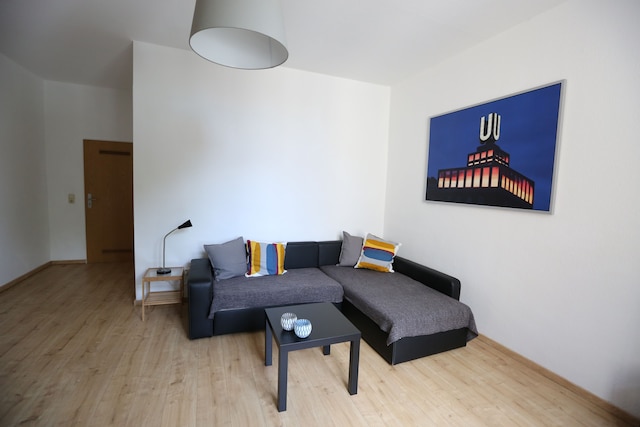 BVB グリューントゥングスハウス