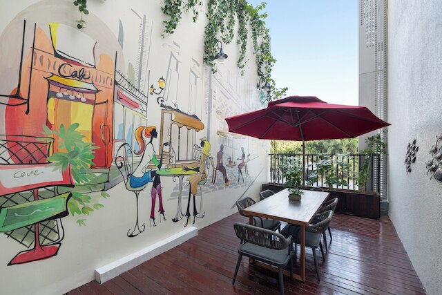 ラマダ プラザ バイ ウィンダム サンヤ ベイ (三亞麗禾華美達廣場酒店)