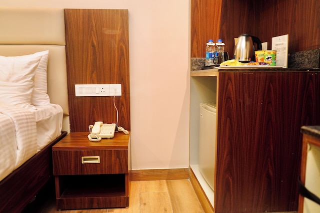 ジャーグ ホテル