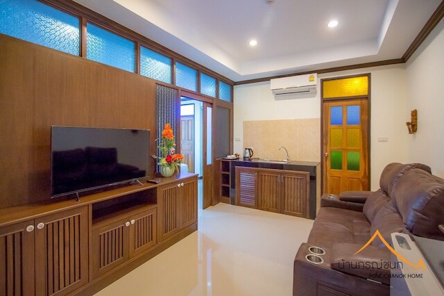 バーン ポンドチャノク ホテル