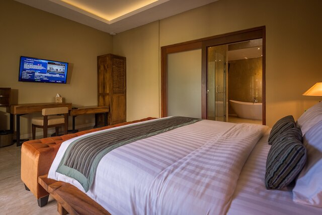 イラ キッチン & ヴィラ