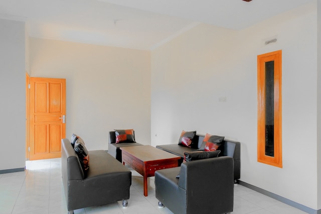 ホテル O クイーン ホームステイ