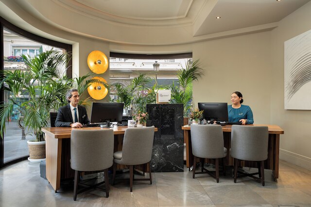 H10 パラシオ コロメラ