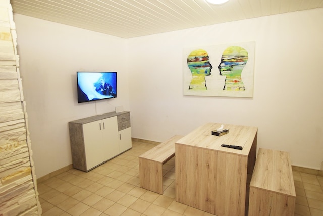 AB アパートメント 129