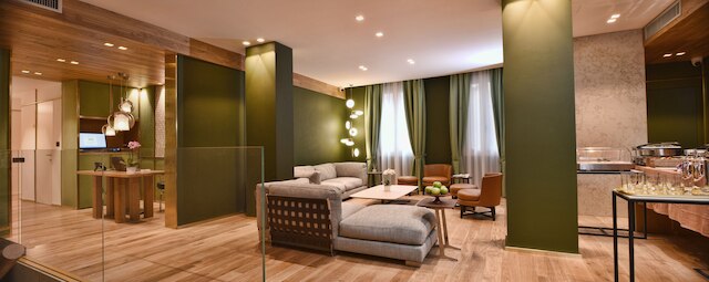 ホテル メゾン デュカル