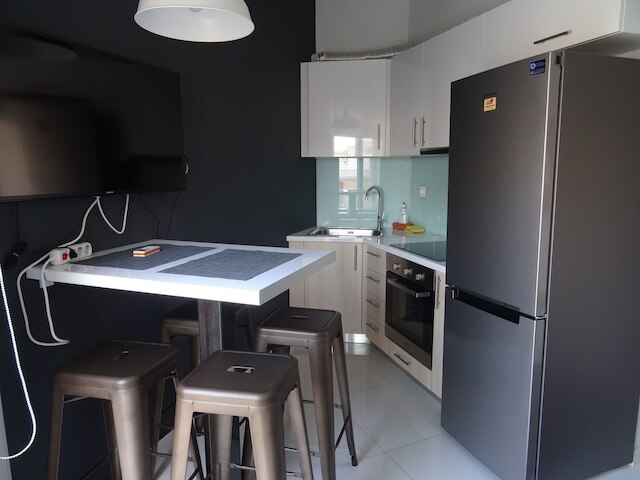 ミニマル ラグジュアリー ニア アクロポリス