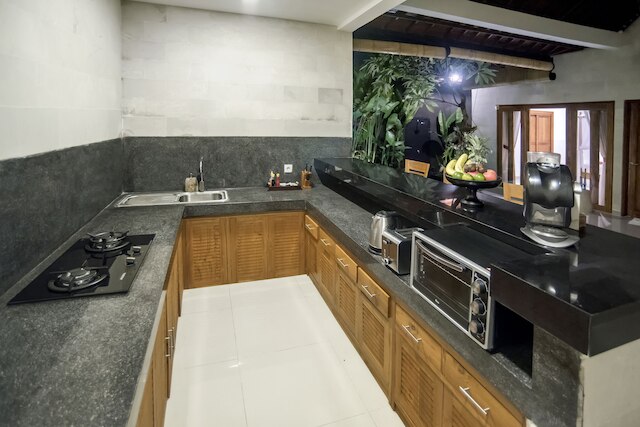 サンディ アグン ヴィラ ビダダリ