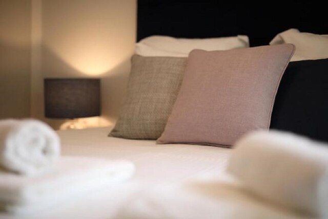 レジオ ラグジュリアス アテニアン アパートメント