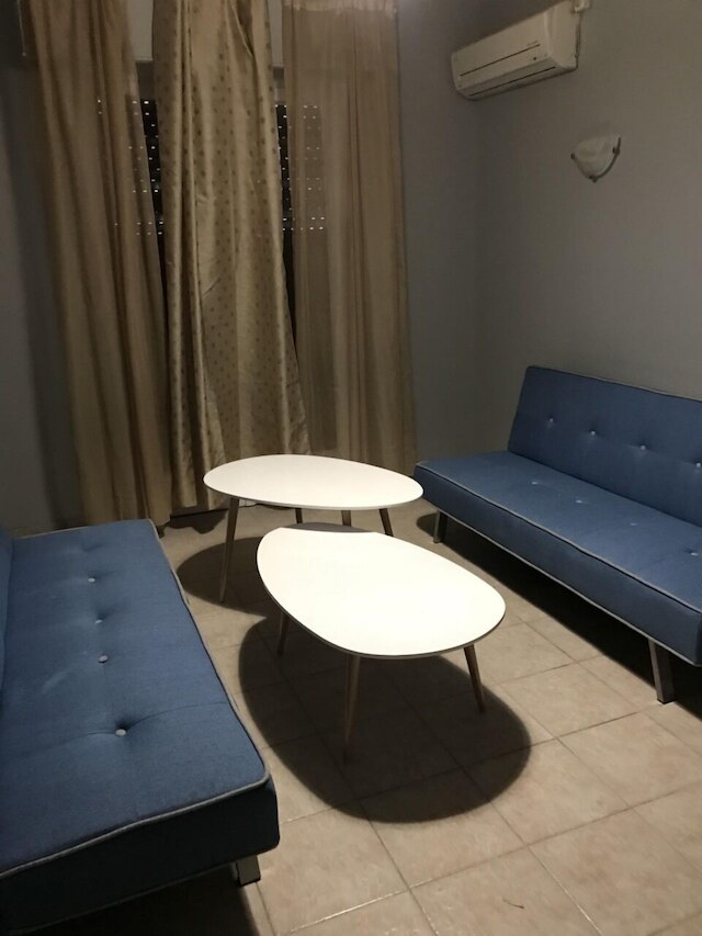 メリリン セントラル アパートメント