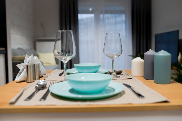 クリスタル アパートメンツ