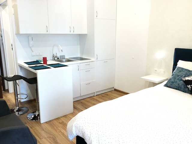 ネオ アパートメンツ