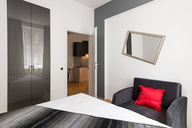 ネオ アパートメンツ