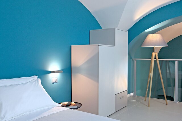 B & B バーリ ビア カイロリ