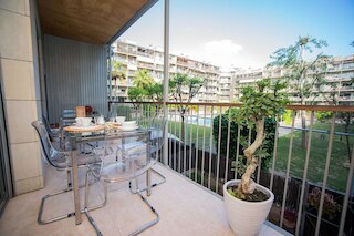 オープニング ドアーズ プエブロヌエボ