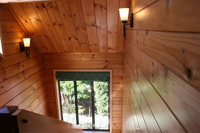 ウォルナット グローブ ロッジ