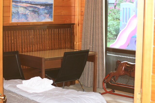 ウォルナット グローブ ロッジ