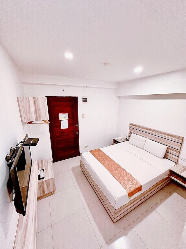 トラベルビー フエンテ イン