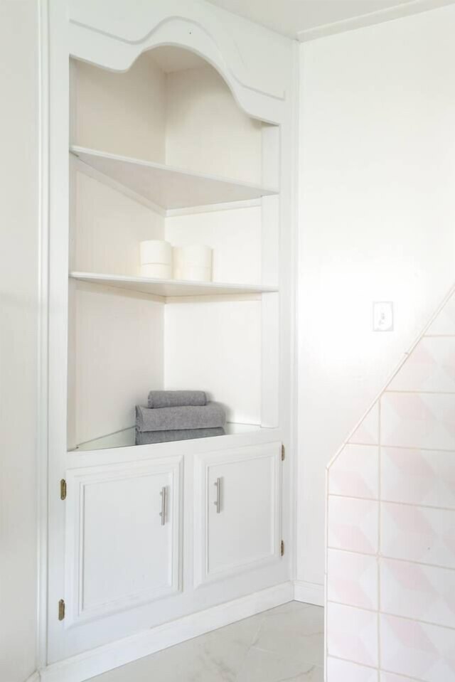 スペーシャス ハウス オン メルローズ、プライベート バックヤード ジムあり