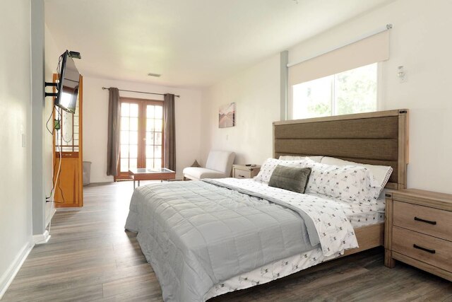 スペーシャス ハウス オン メルローズ、プライベート バックヤード ジムあり