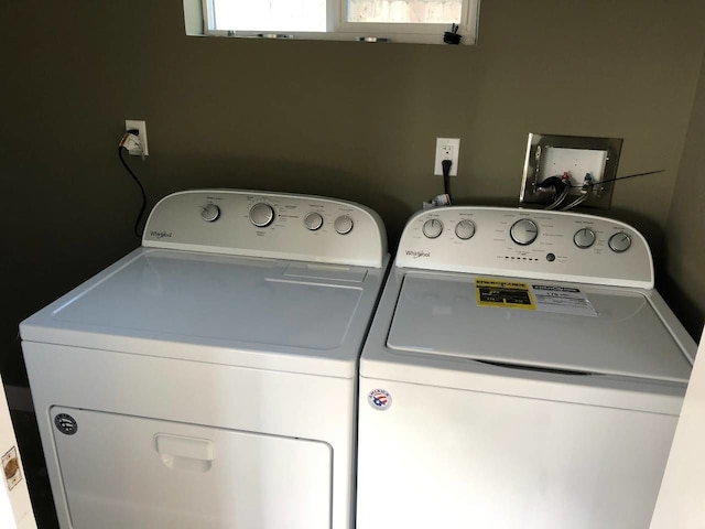 ブラン ニュー ラグジュアリー スペーシャス 3 ベッドルーム タウンホーム クロース トゥ 3rd ストリート