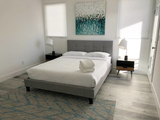 ブラン ニュー ラグジュアリー スペーシャス 3 ベッドルーム タウンホーム クロース トゥ 3rd ストリート