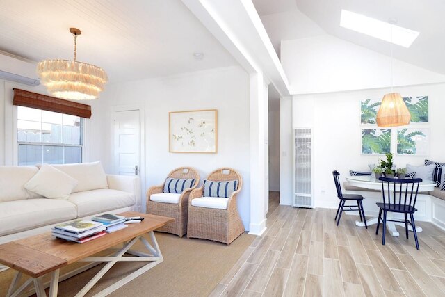 素敵な 2 ベッドルーム / 2 バス コテージ - ビーチの近く