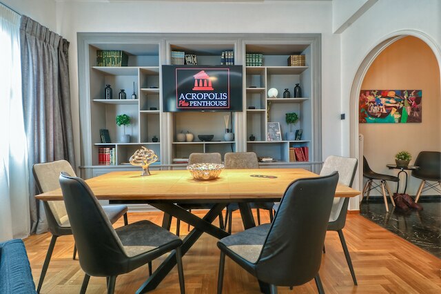 アクロポリス プラス ペントハウス