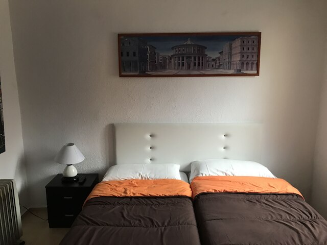 レイナ ビクトリア アパートメンツ & スイート