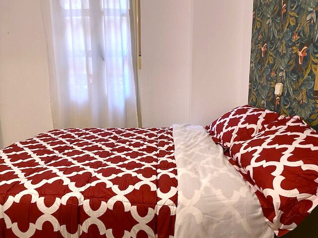 ソル カルロス V アパルタメンツ & スイーツ