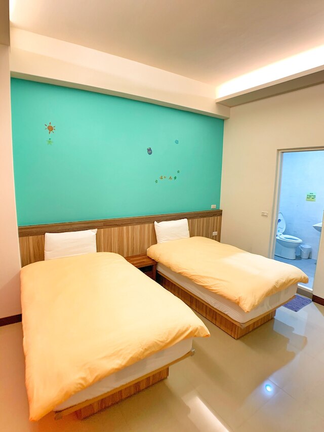 ザサニー (映旅店)