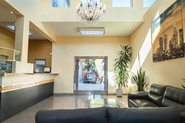 メイウッド イン