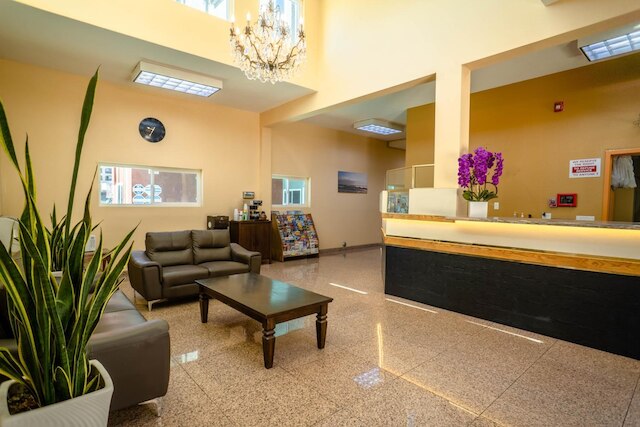 メイウッド イン