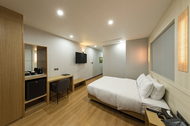 ノッテ ラ ミア