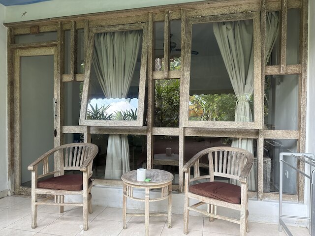 スヴァカ ホームステイ