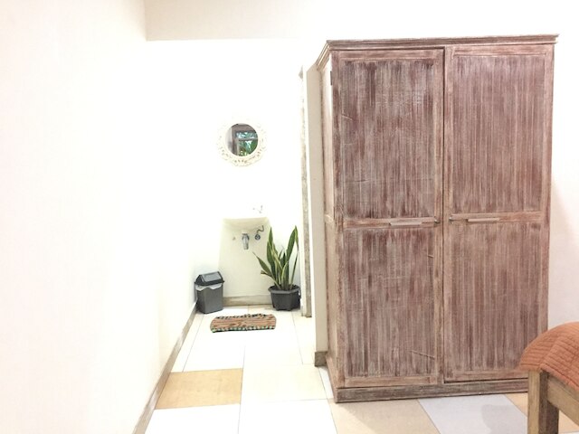 スヴァカ ホームステイ