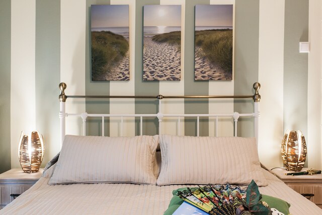 チャーミング アクロポリス メトロ アパートメント