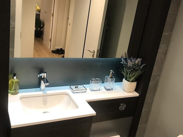 キュー ブリッジ アパートメンツ