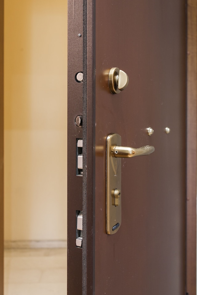 ハイ クラス ヒュージ セントラル アパートメント