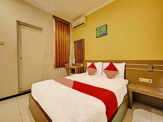 スーパー OYO 389 スカイ ゲストハウス