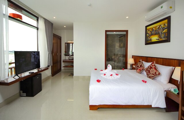 スリーウェイ リバーサイド ヴィラ