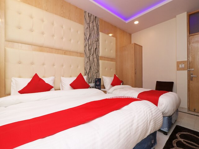 OYO 13774 チェックイン イン ルーム