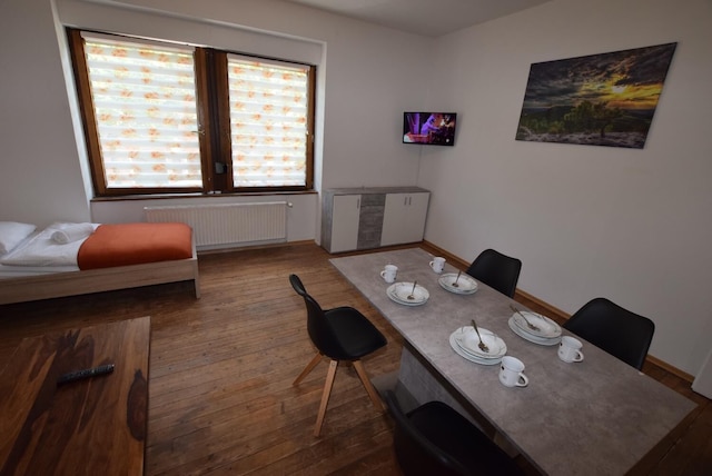 AB アパートメント 82