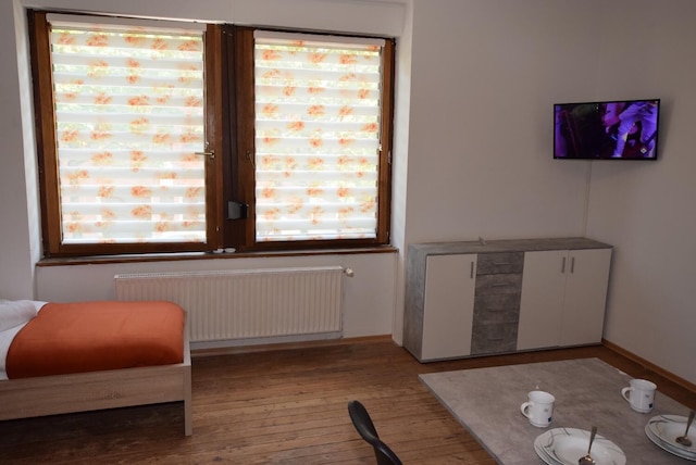 AB アパートメント 82