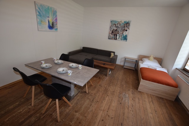 AB アパートメント 82