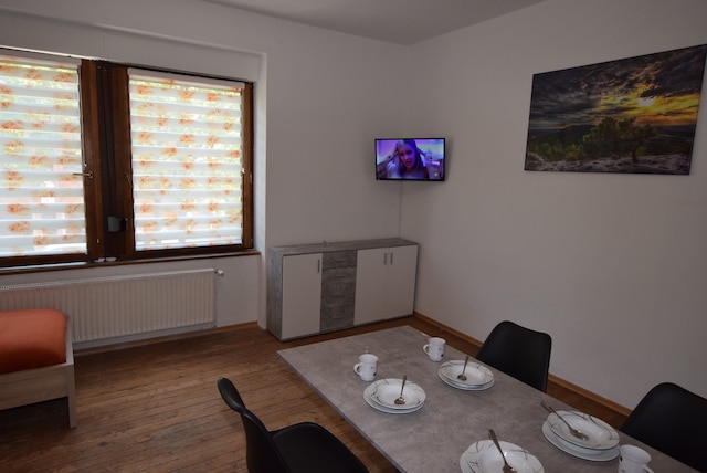 AB アパートメント 82