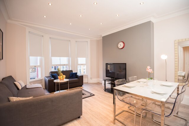 エッジウェア ロード