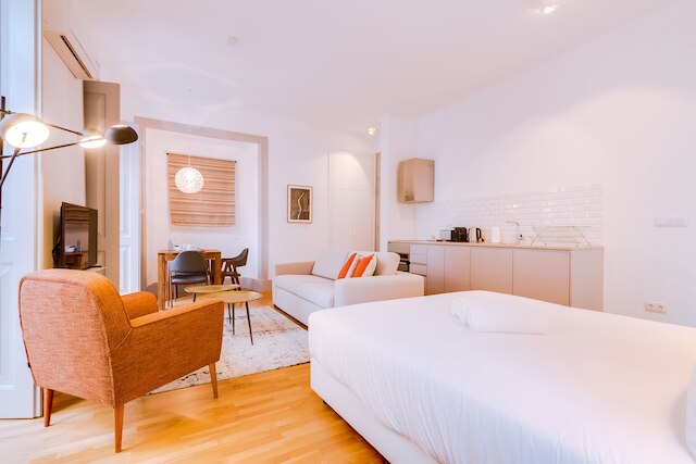 ポイアイス バイ リスボン インサイド アウト