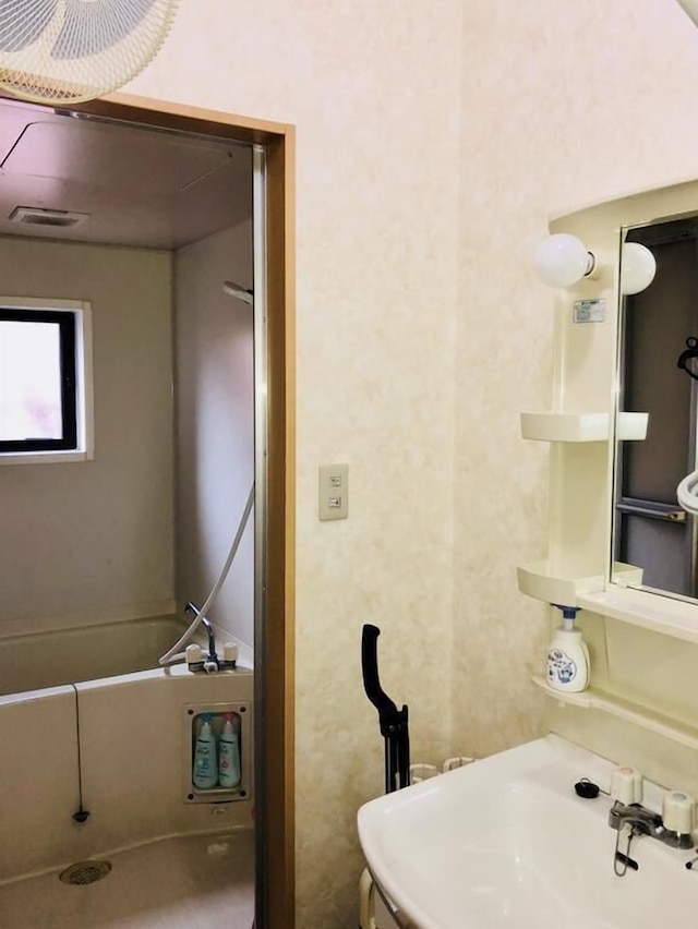 ミッドタウン サクラ アパートメント ハウス 201