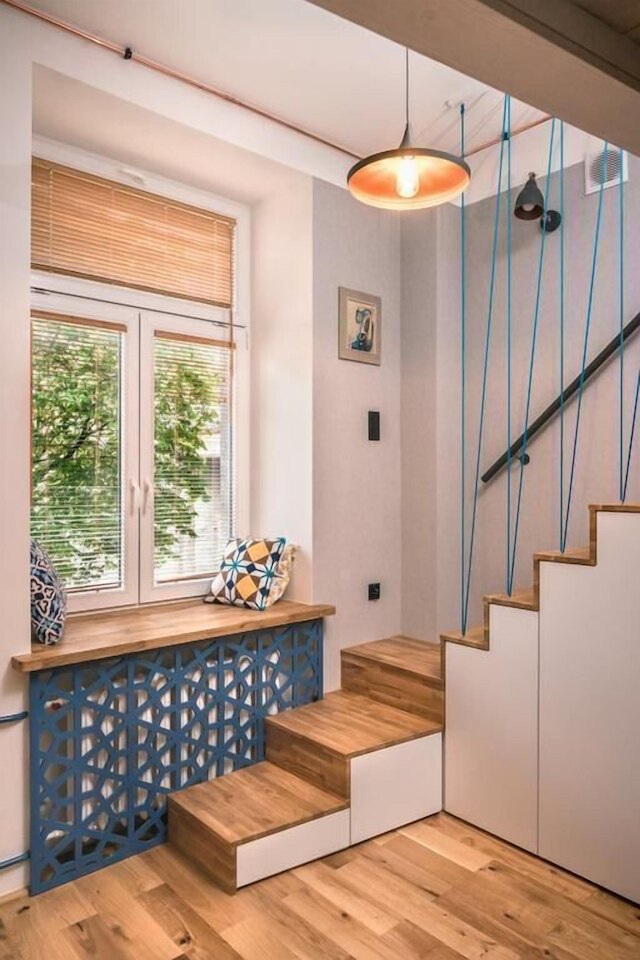 フミエルナ z アントレソラ